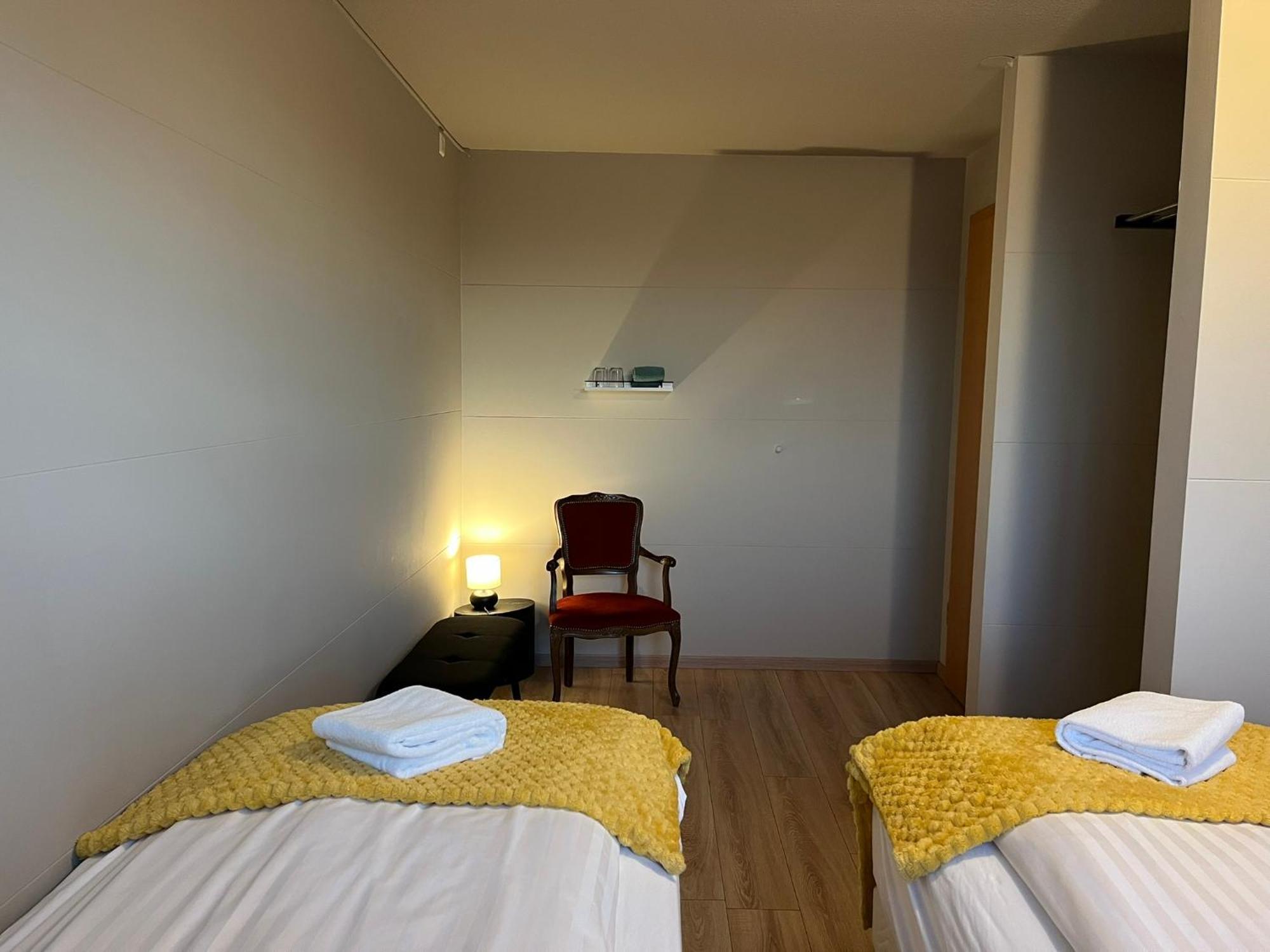 Guesthouse Hvammur By The Harbour Höfn Екстериор снимка